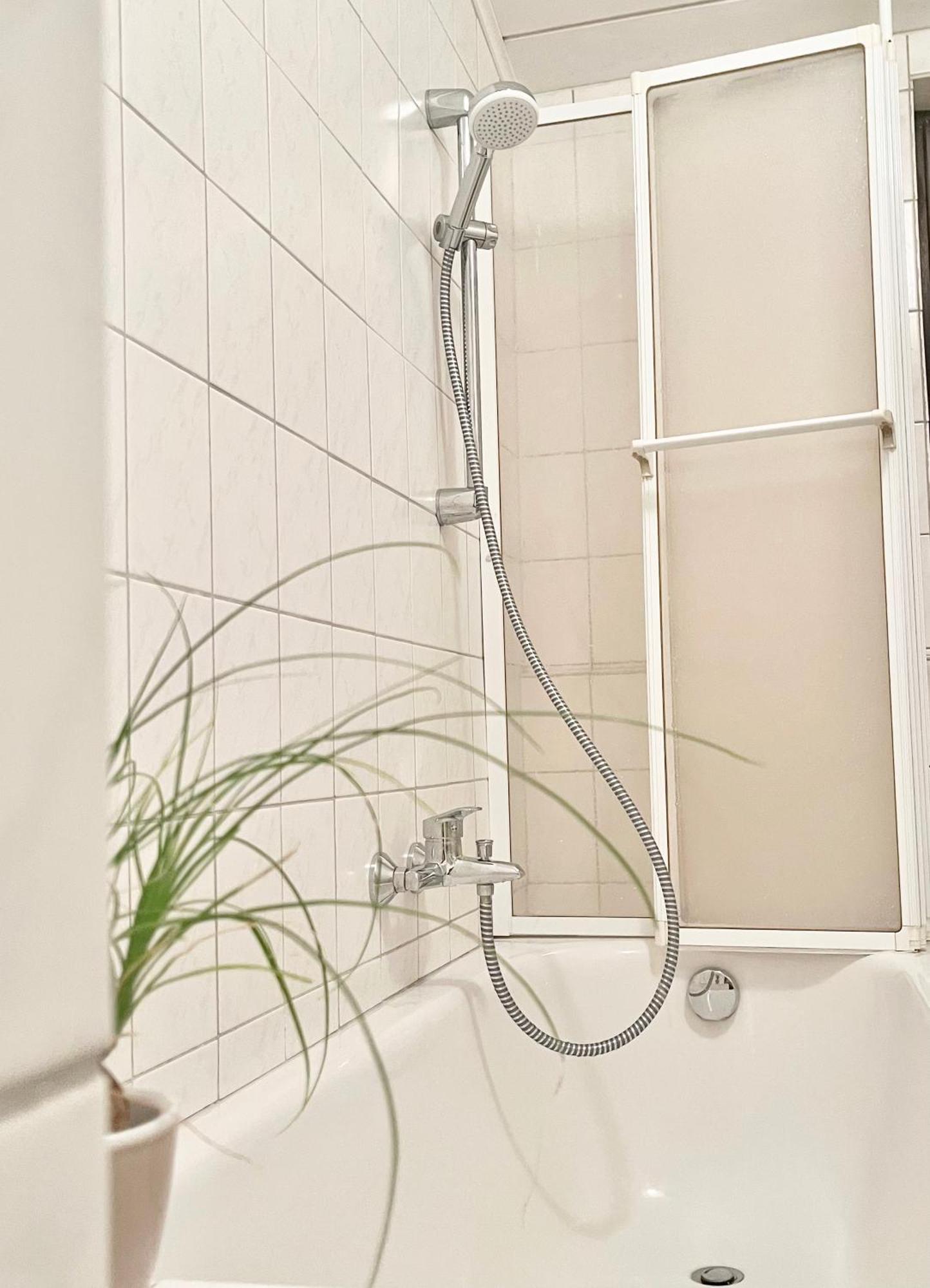 Casa Inn Parkview - Relax & Chill - Perfect For Business Travel, Weekend Trip, Family&Friends, Dogs Lover, Romance, Layover Or Longstay Limburg an der Lahn Εξωτερικό φωτογραφία